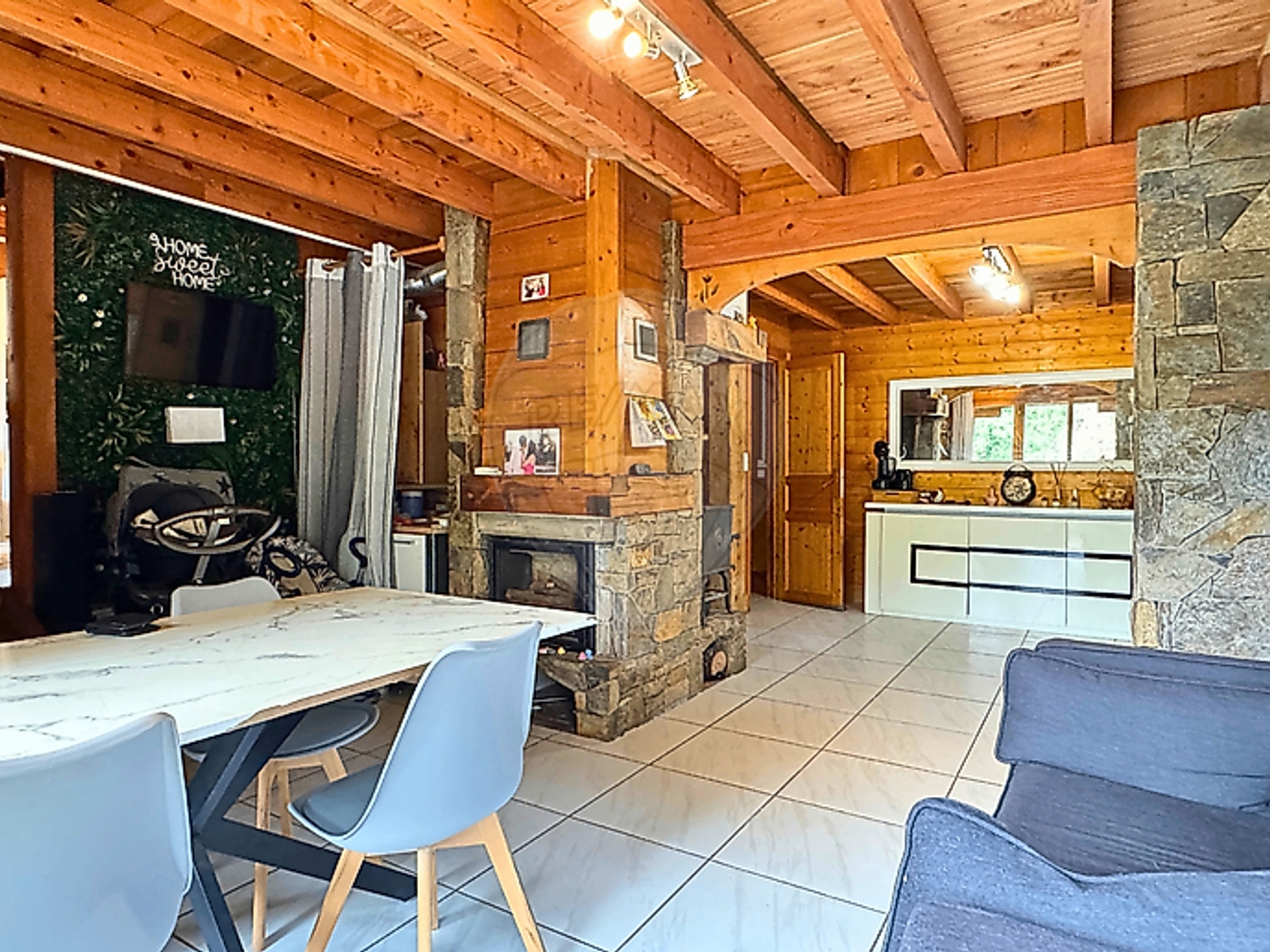 Maison à vendre - 4 pièces - 60m2 - Marignier (74970)