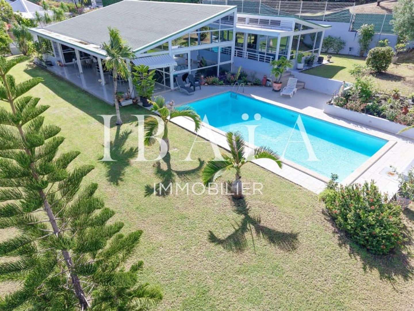 Maison 7 pièces 296 m²