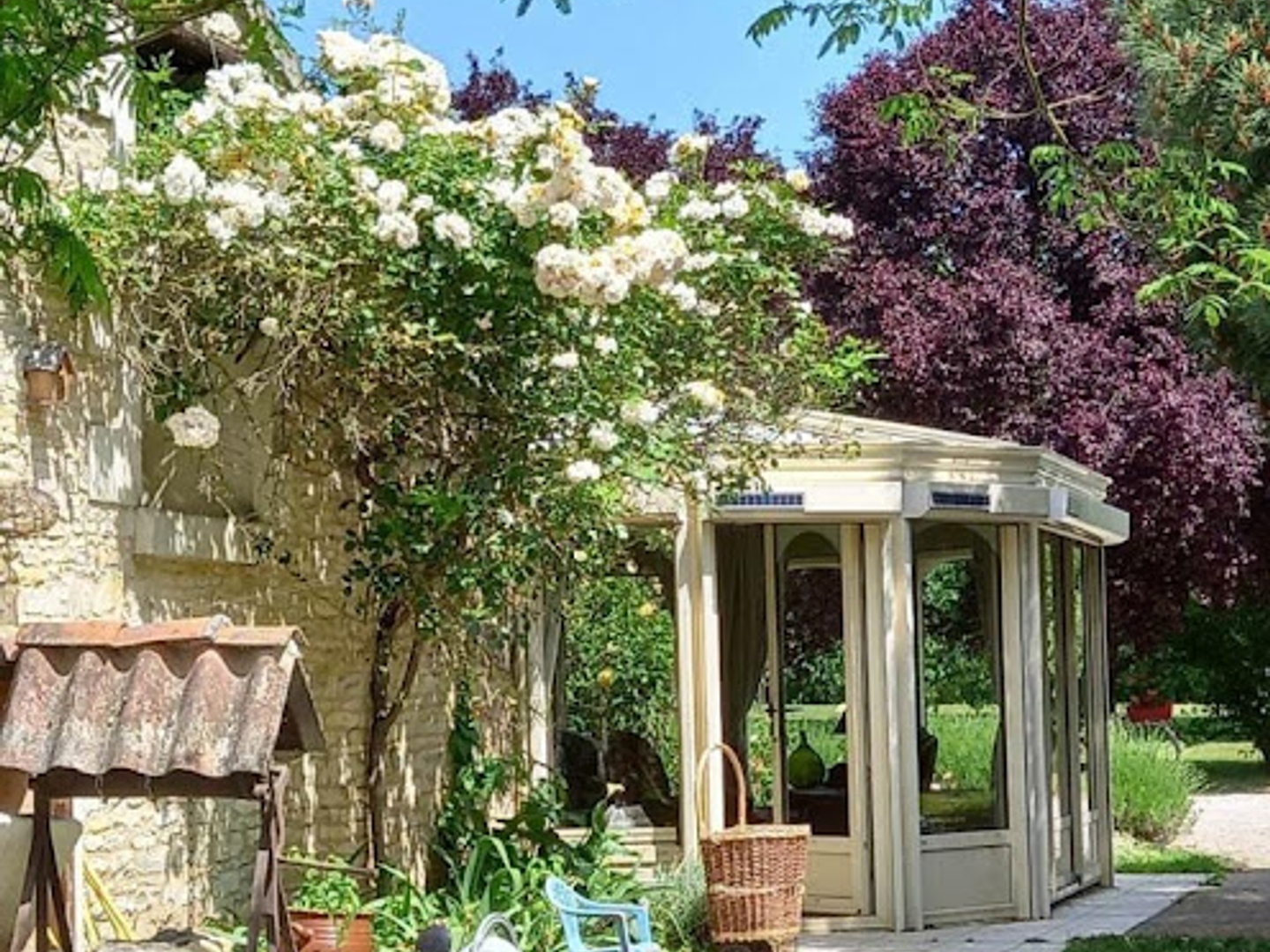 Maison à vendre - 6 pièces - 277m2 - La Chaussée (86330)