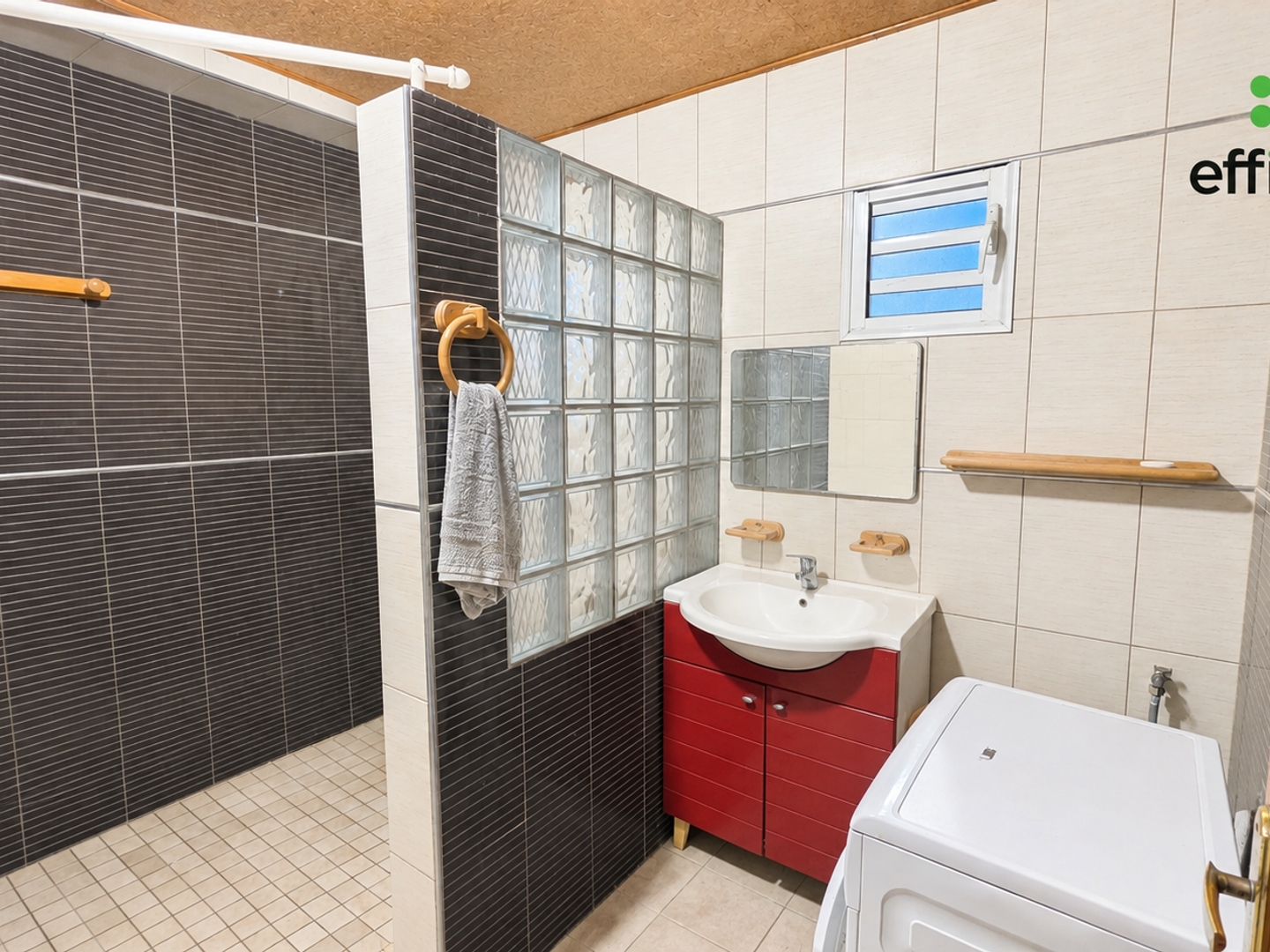 Maison à vendre - 5 pièces - 146m2 - Saint-Louis (97421)