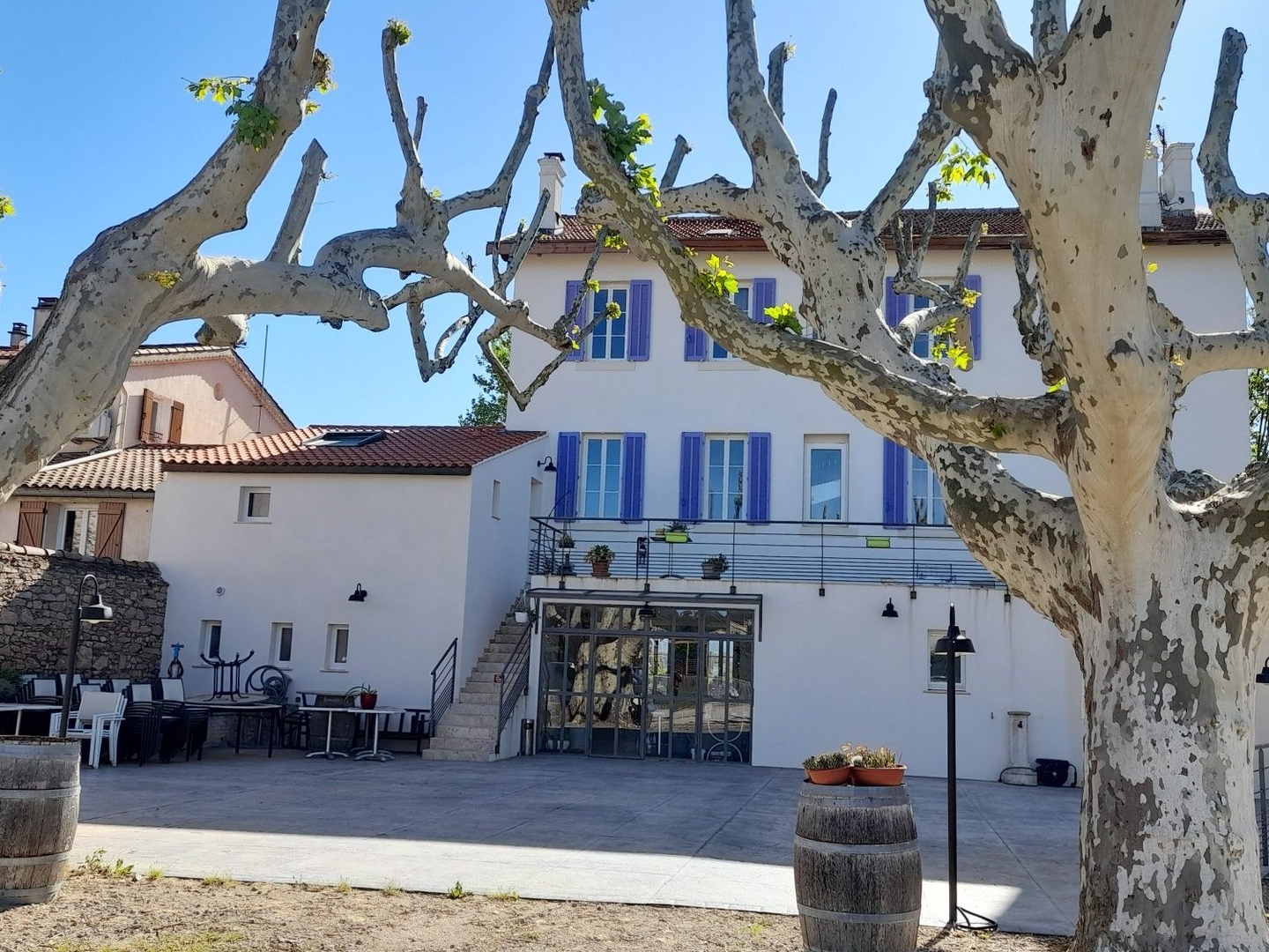 Magasin à vendre - 480m2 - Puget-Ville (83390)
