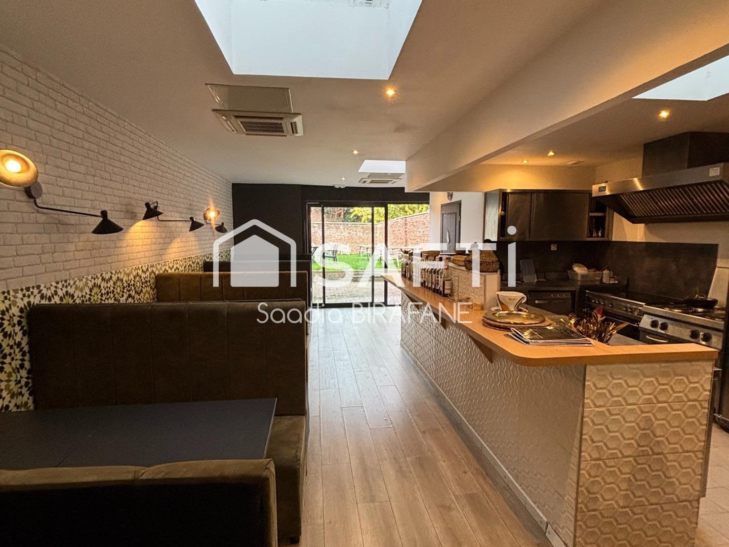 Fond de commerce totalement équipé