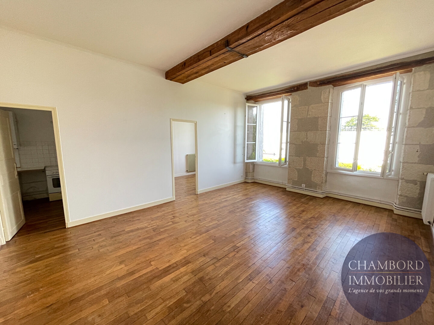 BLOIS rue Franciade - Appartement de caractère 124 m² avec parking