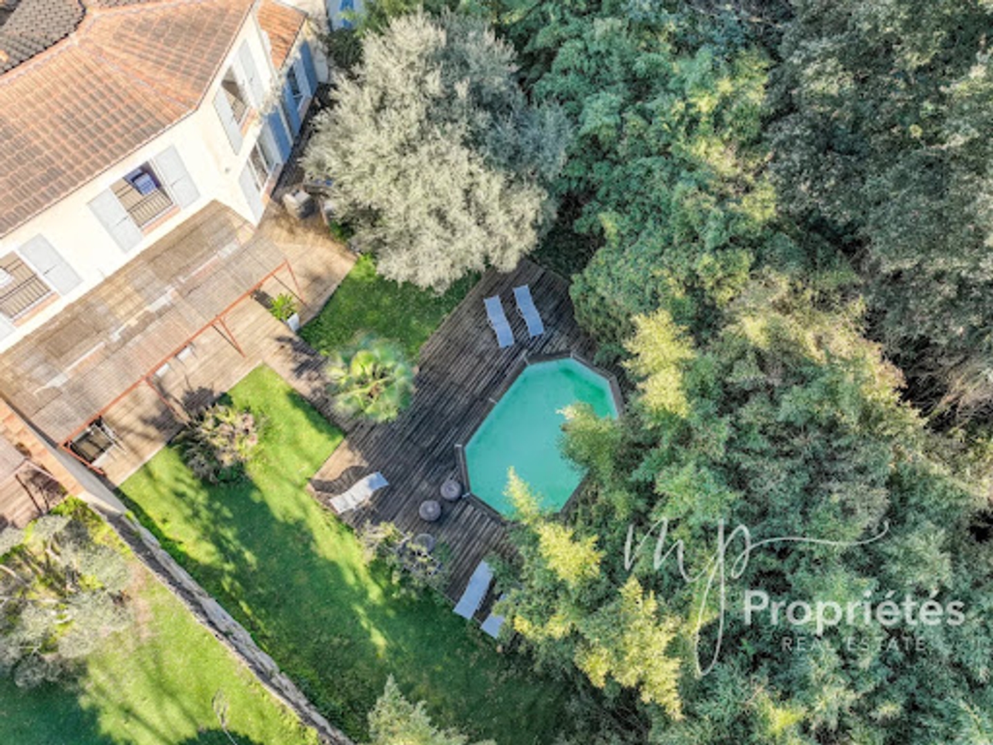 Maison à vendre - 5 pièces - 136m2 - Rayol-Canadel-Sur... (83820)