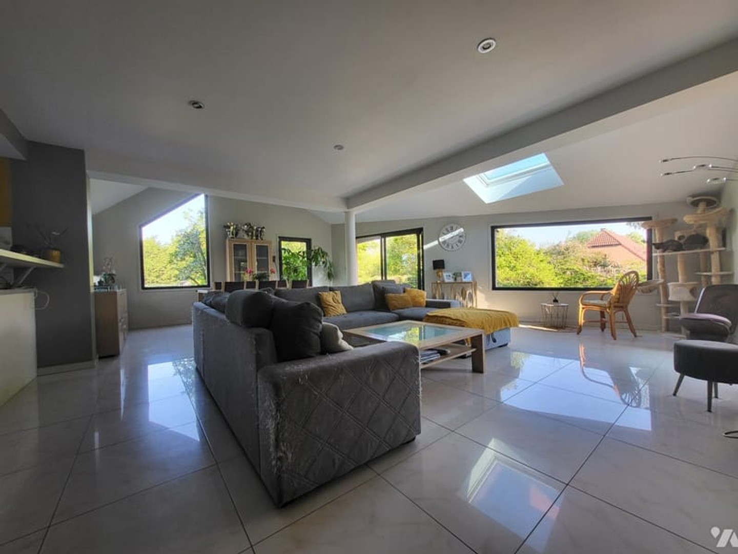 Maison 9 pièces 280 m²
