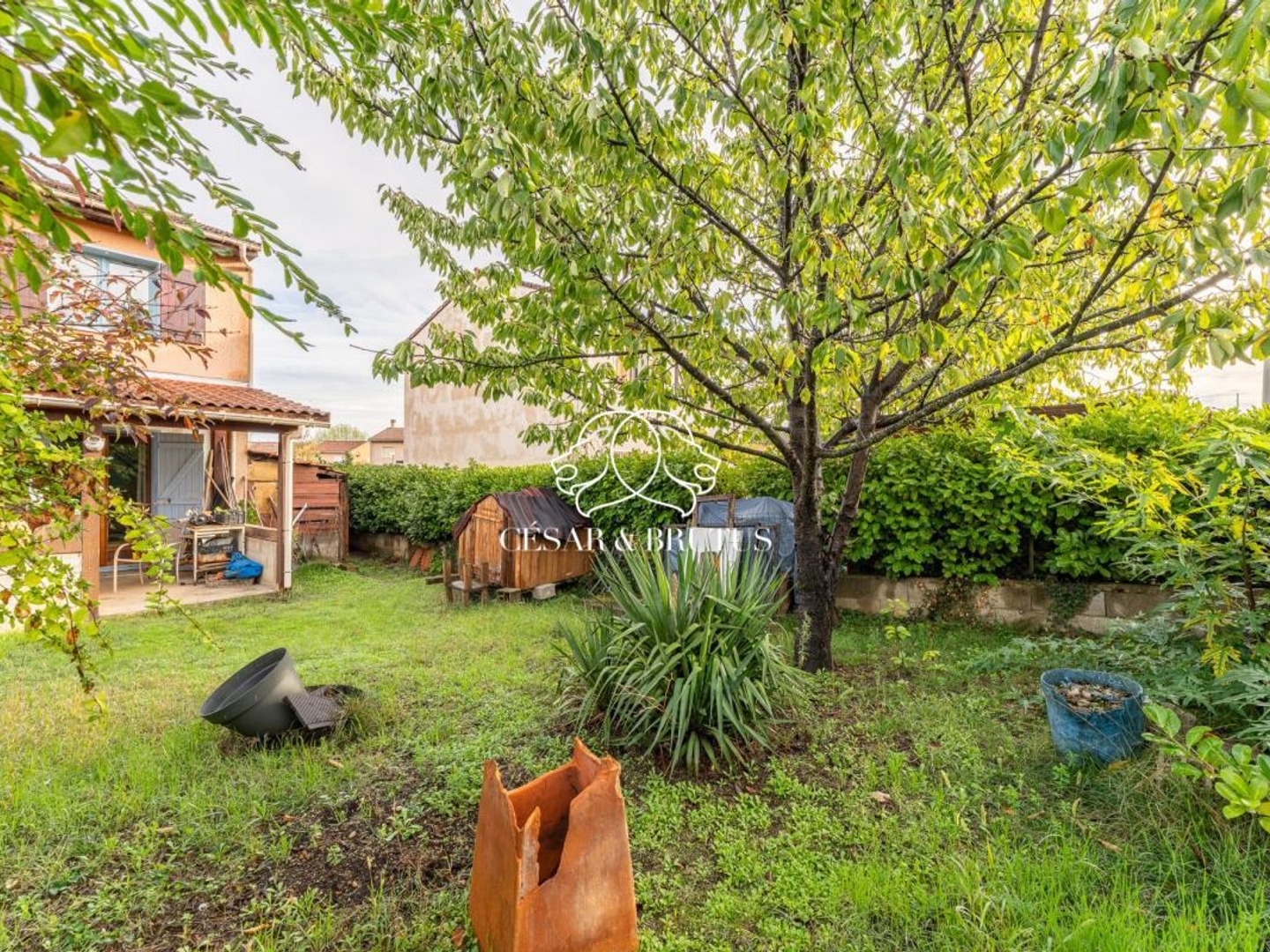Vends maison à rénover - 80 m² - 4 pièces - La Verpillière 38290