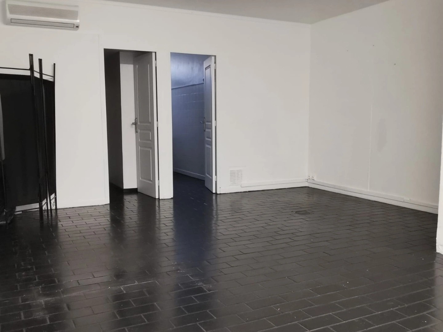 Commerce 2 pièces 72 m²