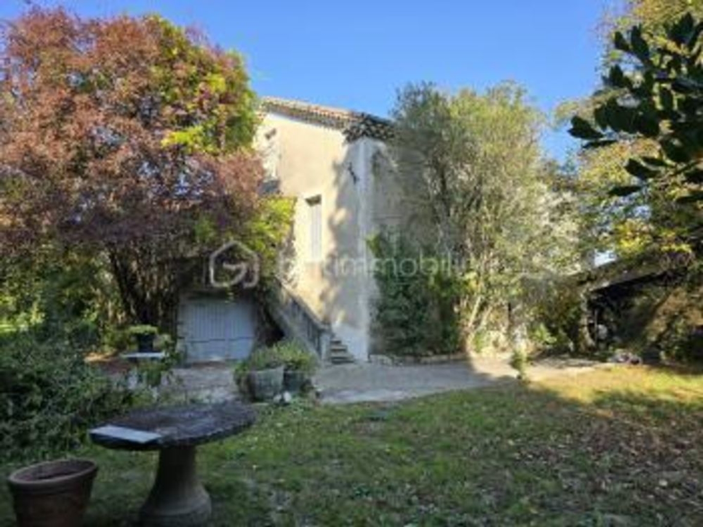 LE TEIL  ENSEMBLE IMMOBILIER DE 254 M² AVEC DEUX HABITATIONS ET 2 565 M² DE TERRAIN