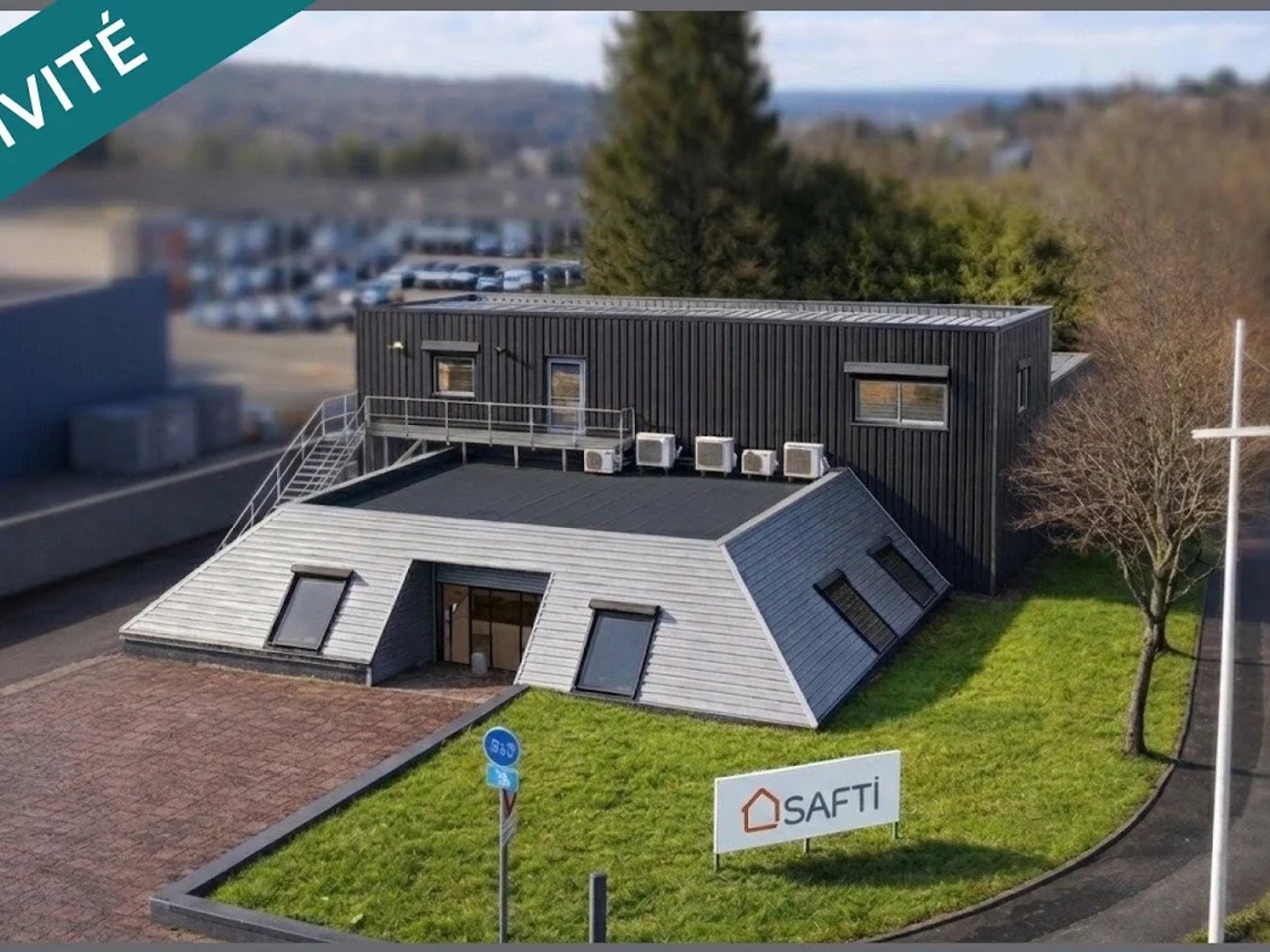 Bureaux 25 pièces 780 m²