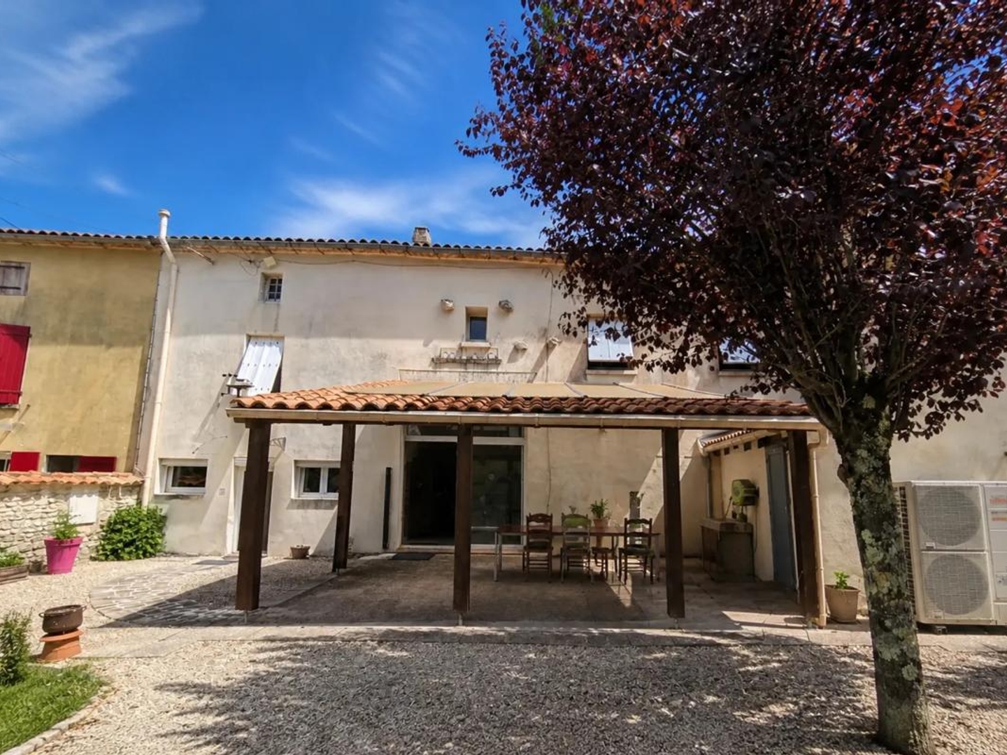Maison de 6 pièces de 192 m² à Mornac