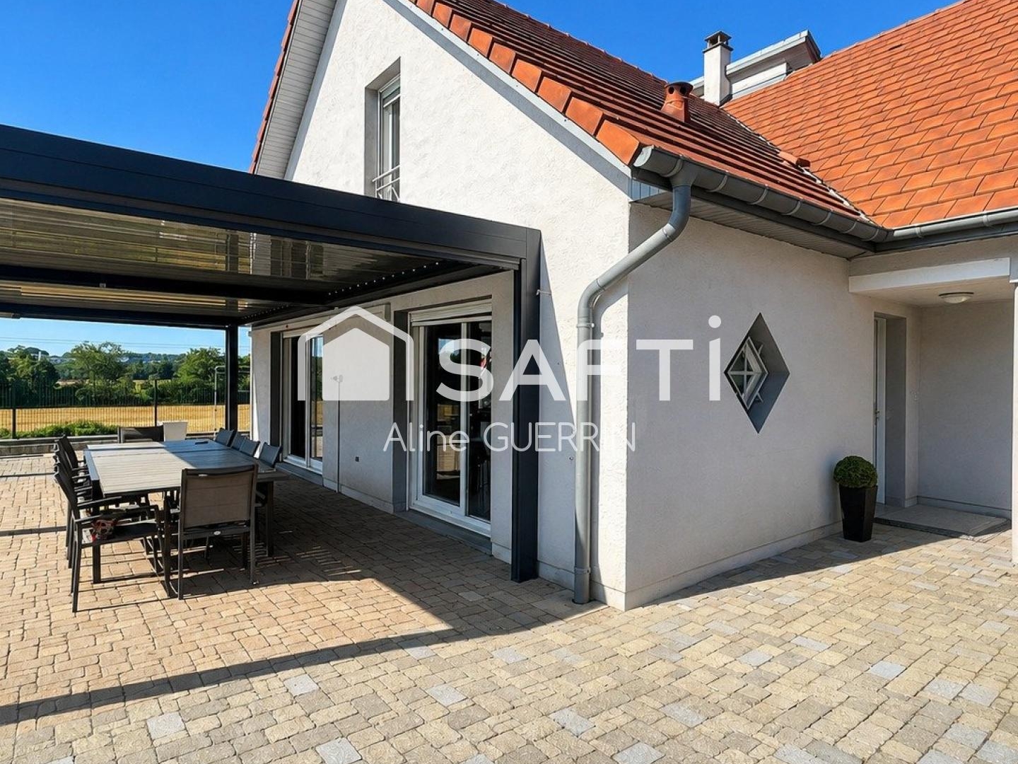 Maison à vendre - 9 pièces - 190m2 - Fraisans (39700)