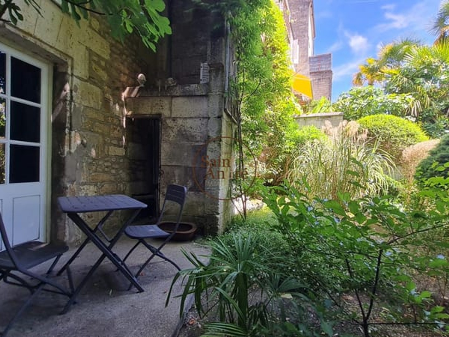 Maison à vendre - 8 pièces - 224m2 - Angoulême (16000)