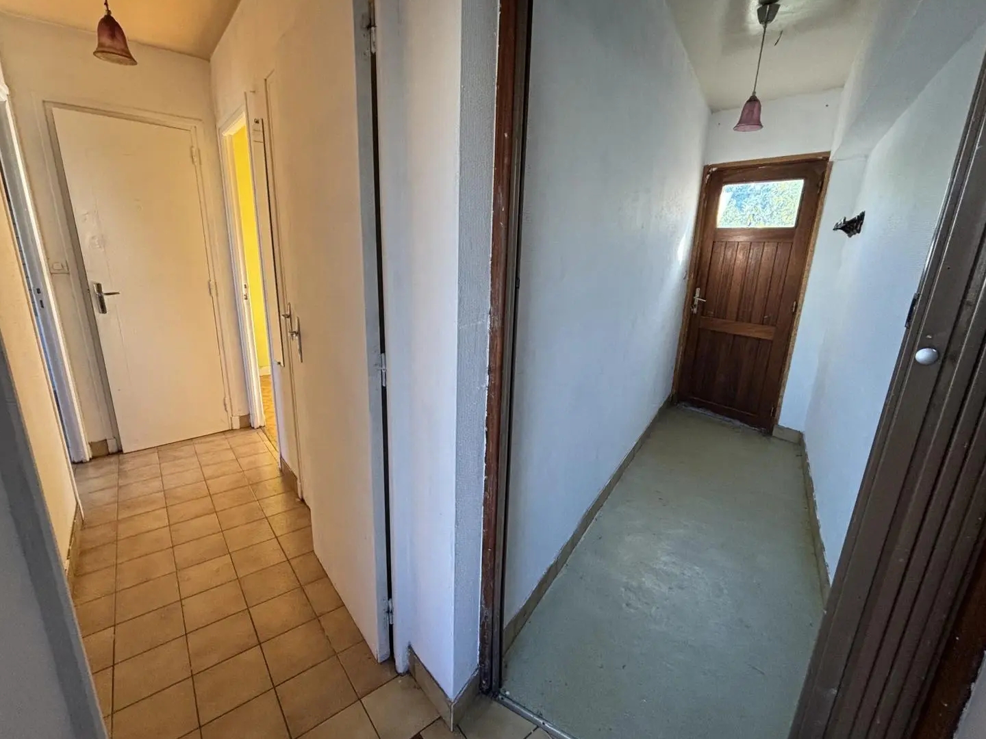 Maison à vendre - 5 pièces - 77m2 - Champagnac (15350)