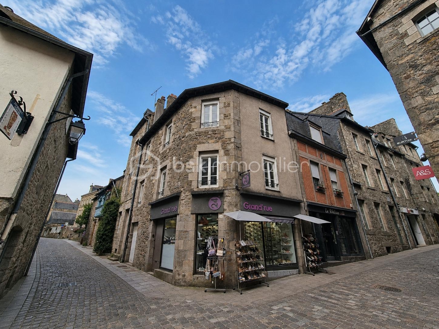 Immeuble à vendre - 3 pièces - 104m2 - Dinan (22100)