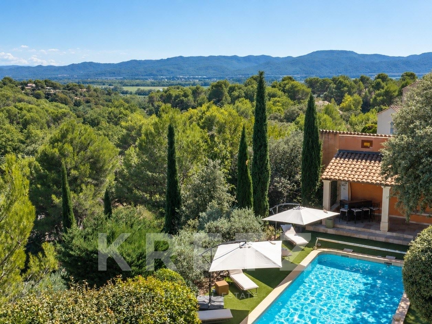 Maison à vendre - 8 pièces - 196m2 - Puget (84360)