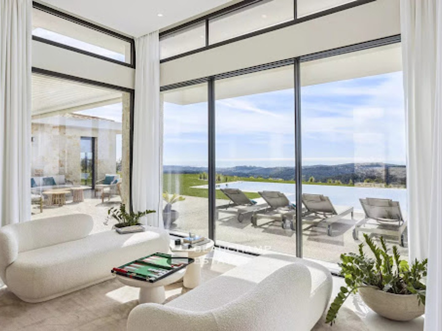 Maison à vendre - 11 pièces - 575m2 - Roquefort-Les-Pins (06330)