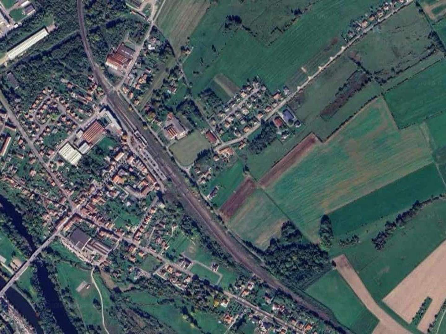À vendre terrain industriel 1.2 ha à Essegney RN57