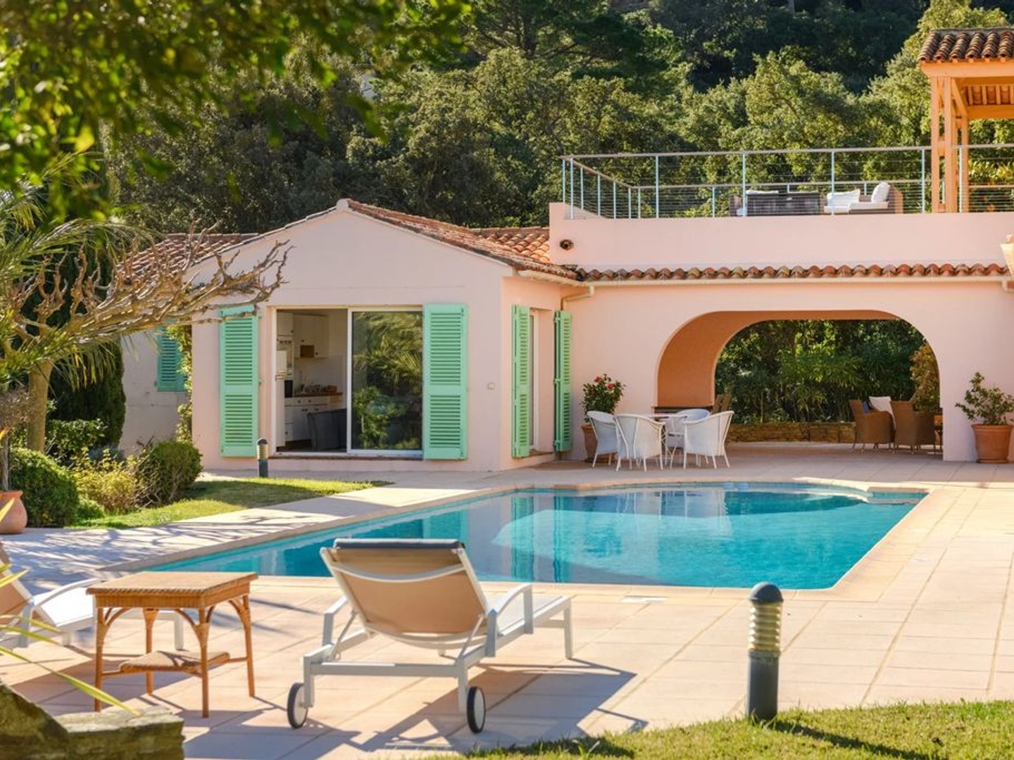 Villa 8 pièces 272 m²
