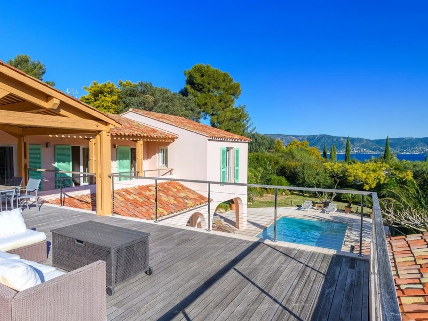 Maison à vendre - 8 pièces - 272m2 - Bormes-Les-Mimosas (83230)