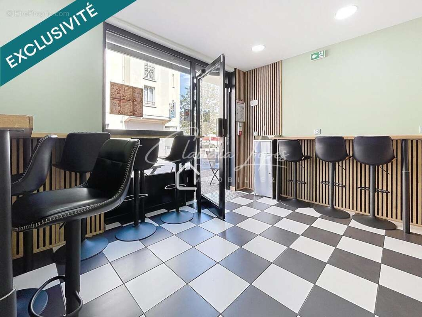 Magasin à vendre - 1 pièce - 37m2 - Achères (78260)