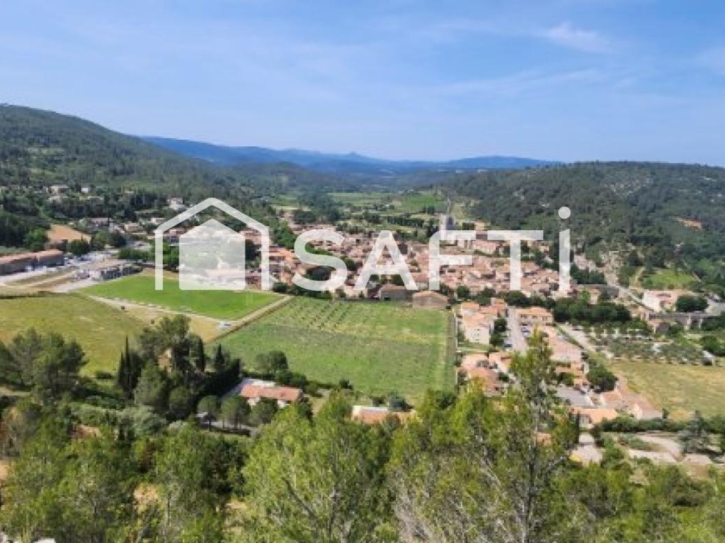 Immeuble à Lagrasse.