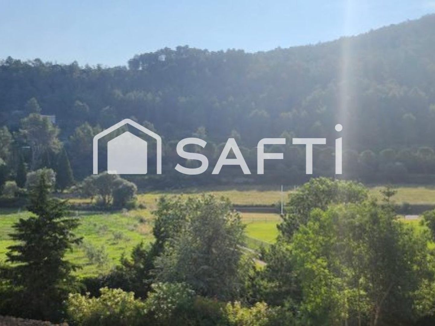 Immeuble à vendre - 420m2 - Lagrasse (11220)