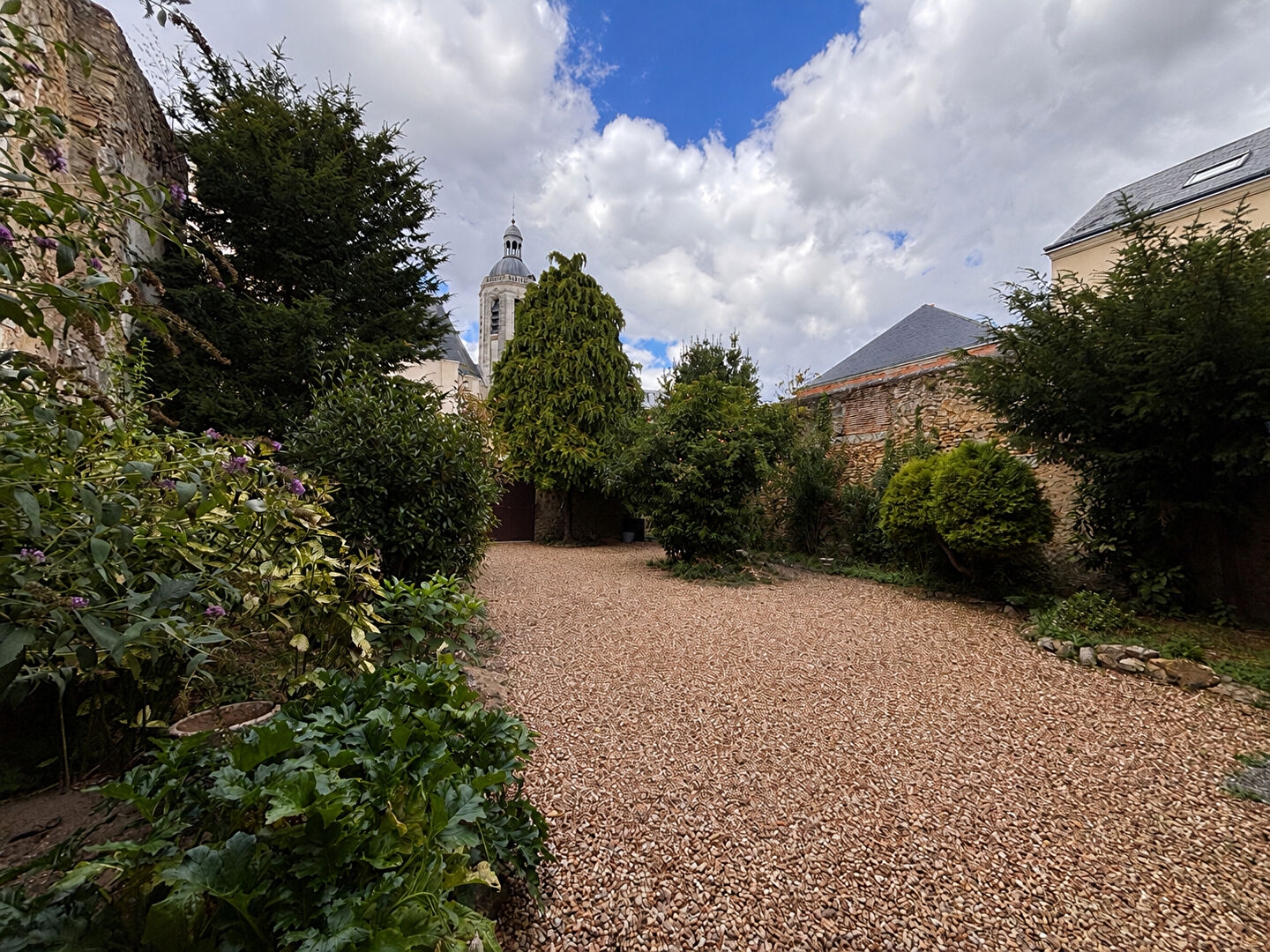 Immeuble à vendre - 7 pièces - 132m2 - La Flèche (72200)