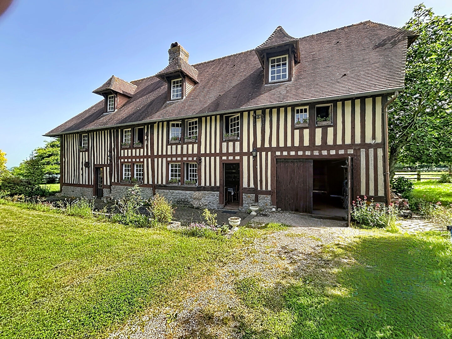 Maison 7 pièces 185 m²