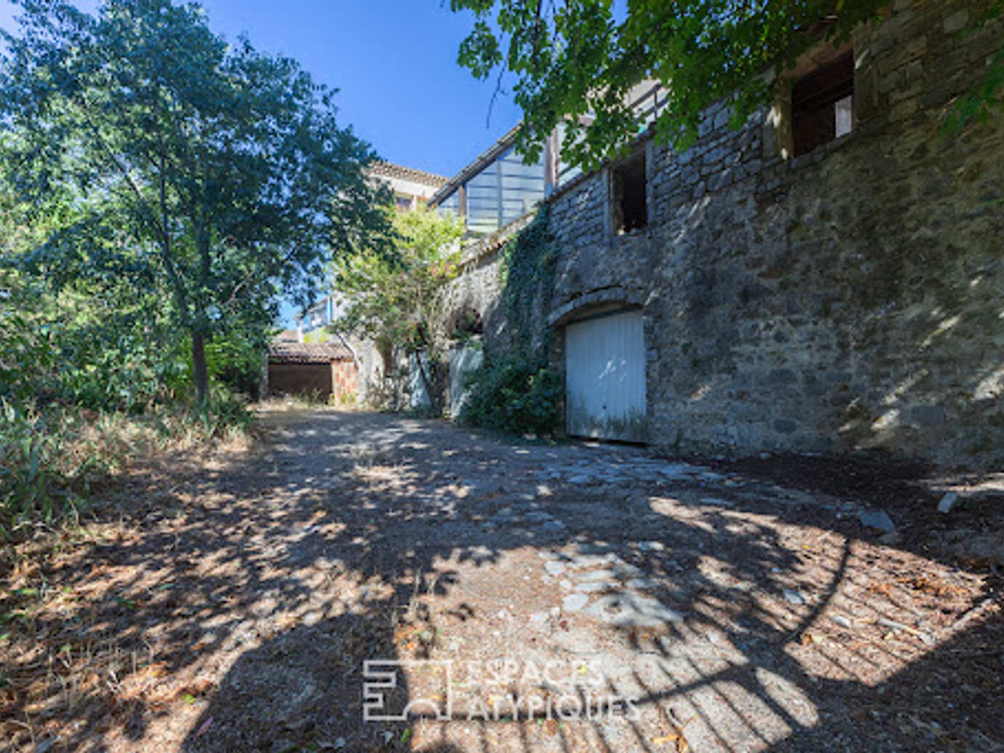 Maison à vendre - 13 pièces - 360m2 - Murviel-Lès-Montp... (34570)