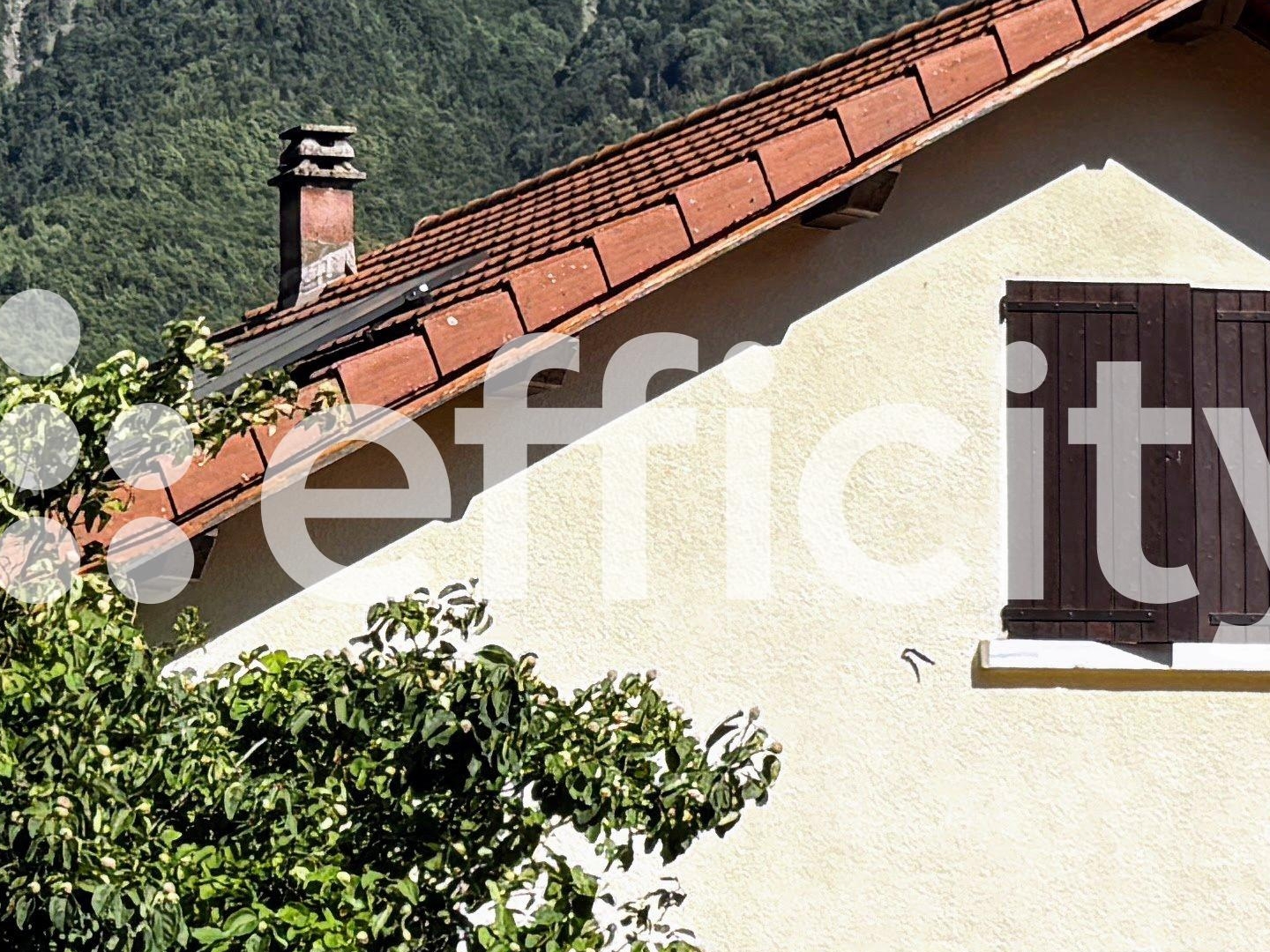 Maison 5 pièces 180 m²