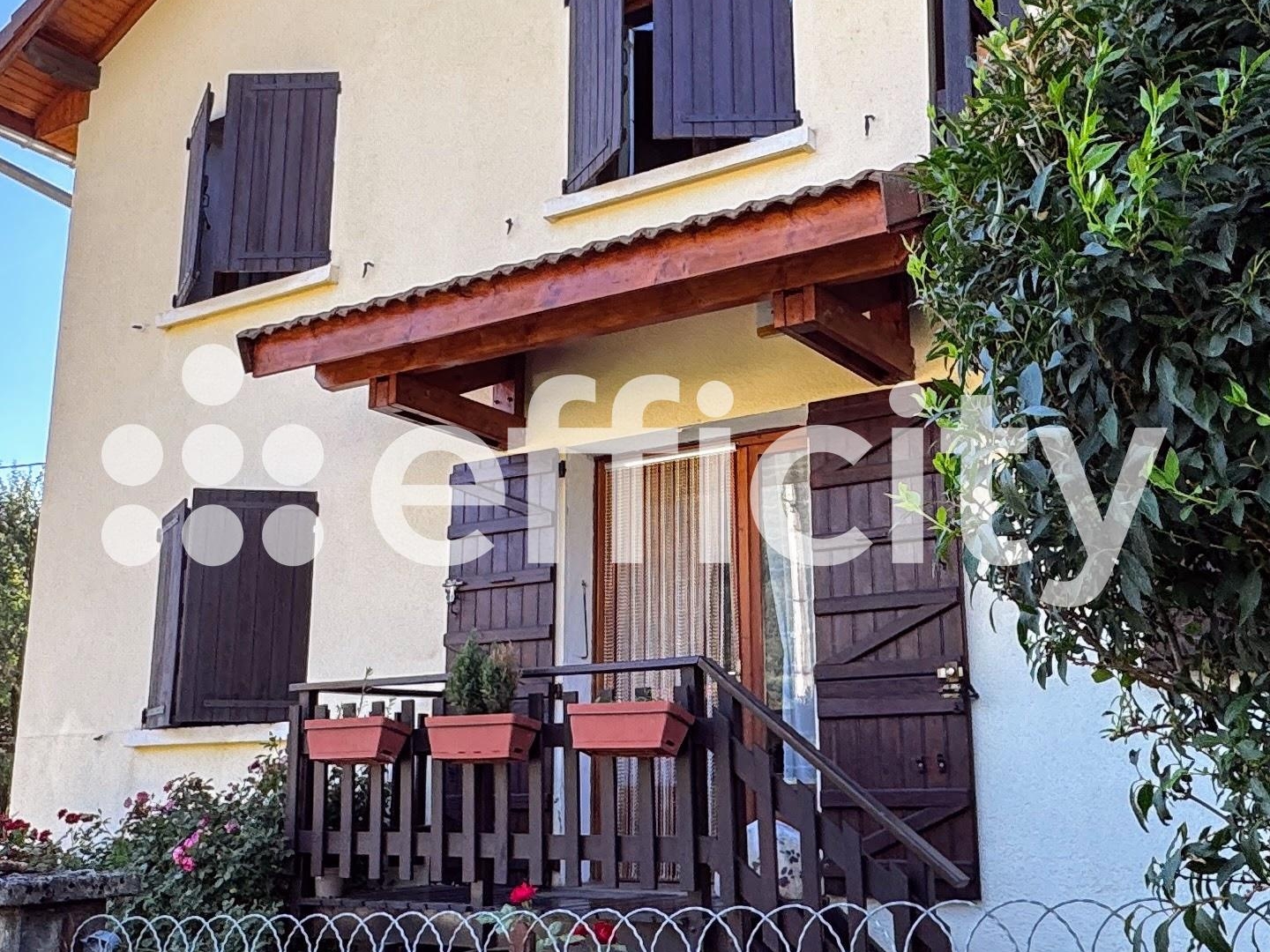 Maison à vendre - 5 pièces - 180m2 - Saint-Firmin (05800)