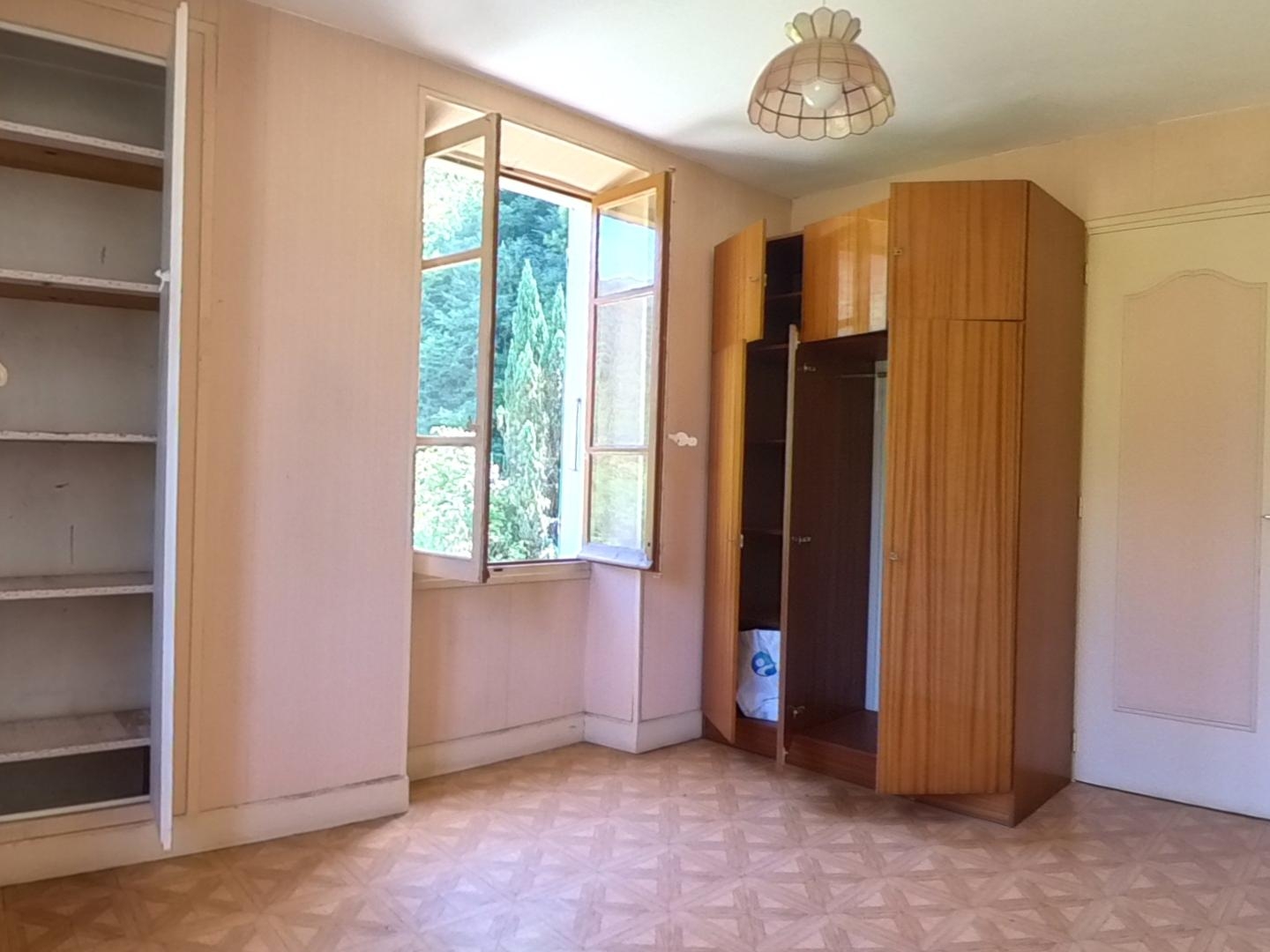 Immeuble à vendre - 5 pièces - 120m2 - Saint-Barthélemy-... (38220)