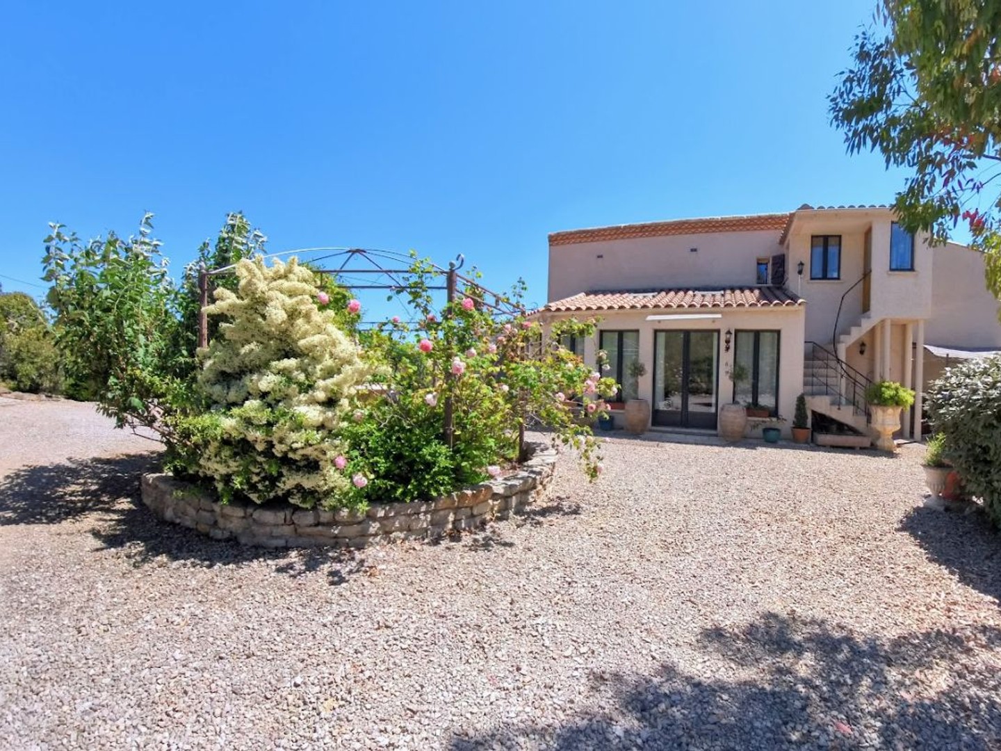 Maison à vendre - 9 pièces - 229m2 - Cesseras (34210)