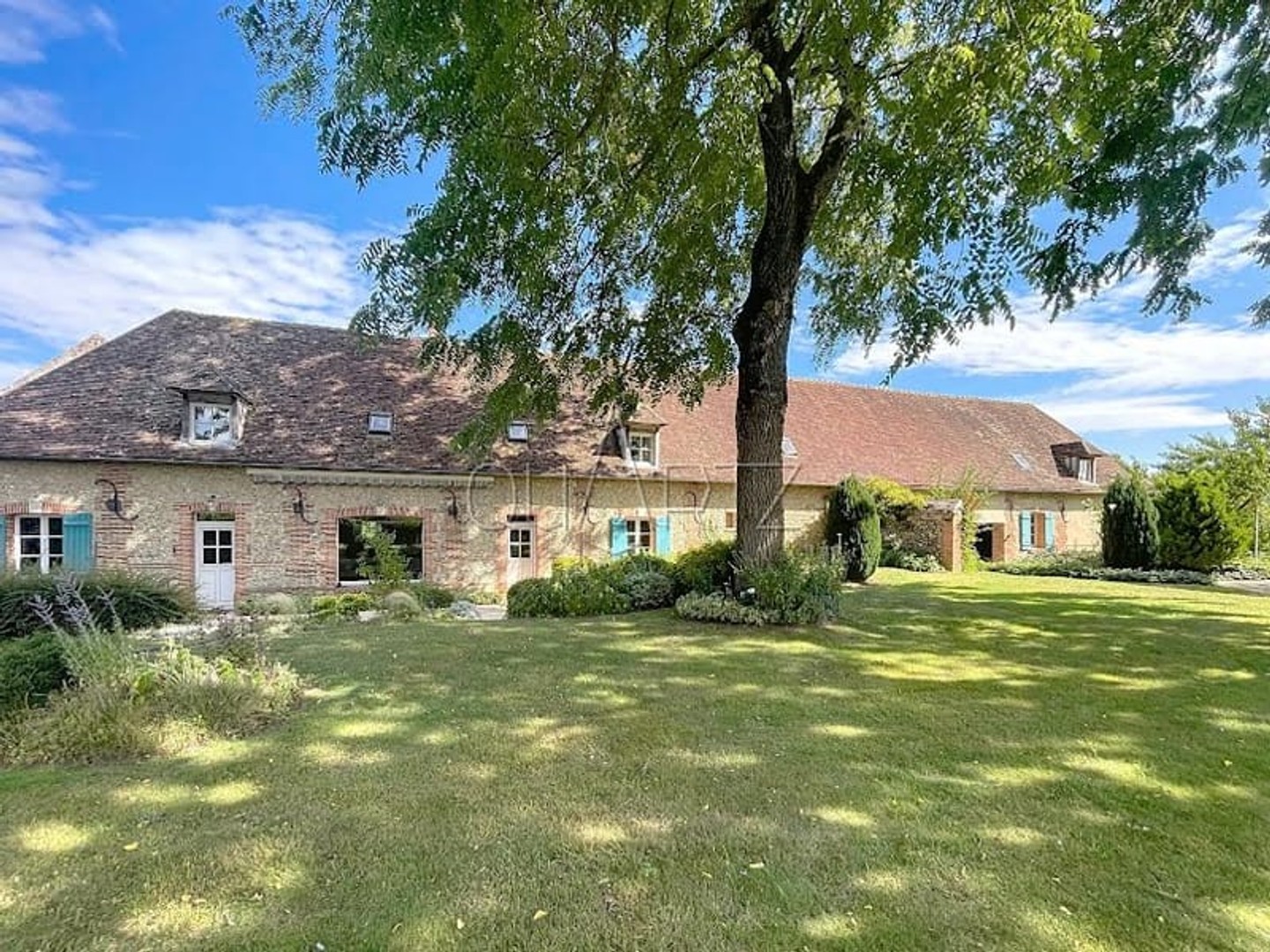 Maison 8 pièces 267 m²
