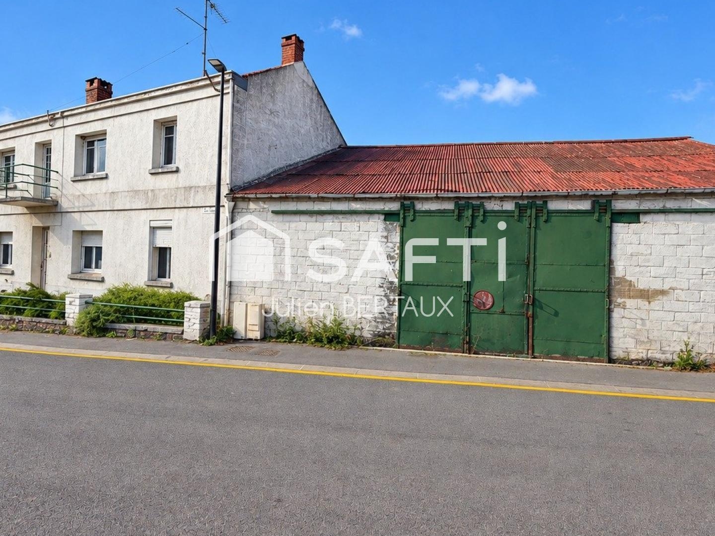 Maison à vendre - 6 pièces - 150m2 - Villers-Sire-Nicole (59600)