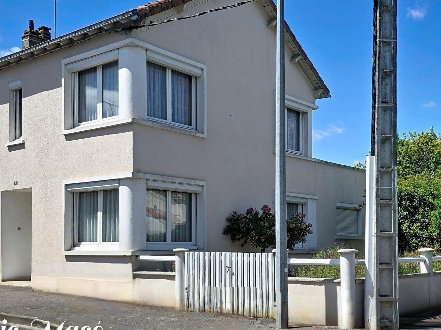 Proche commerces