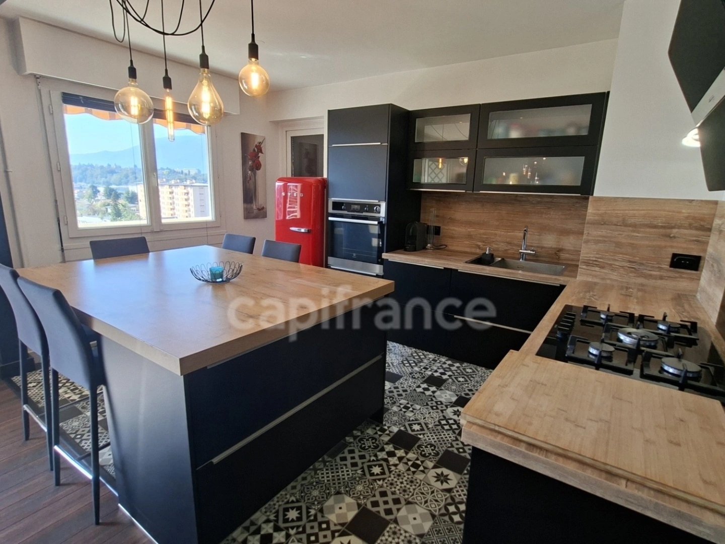 Appartement à vendre - 4 pièces - 84m2 - Aix-Les-Bains (73100)