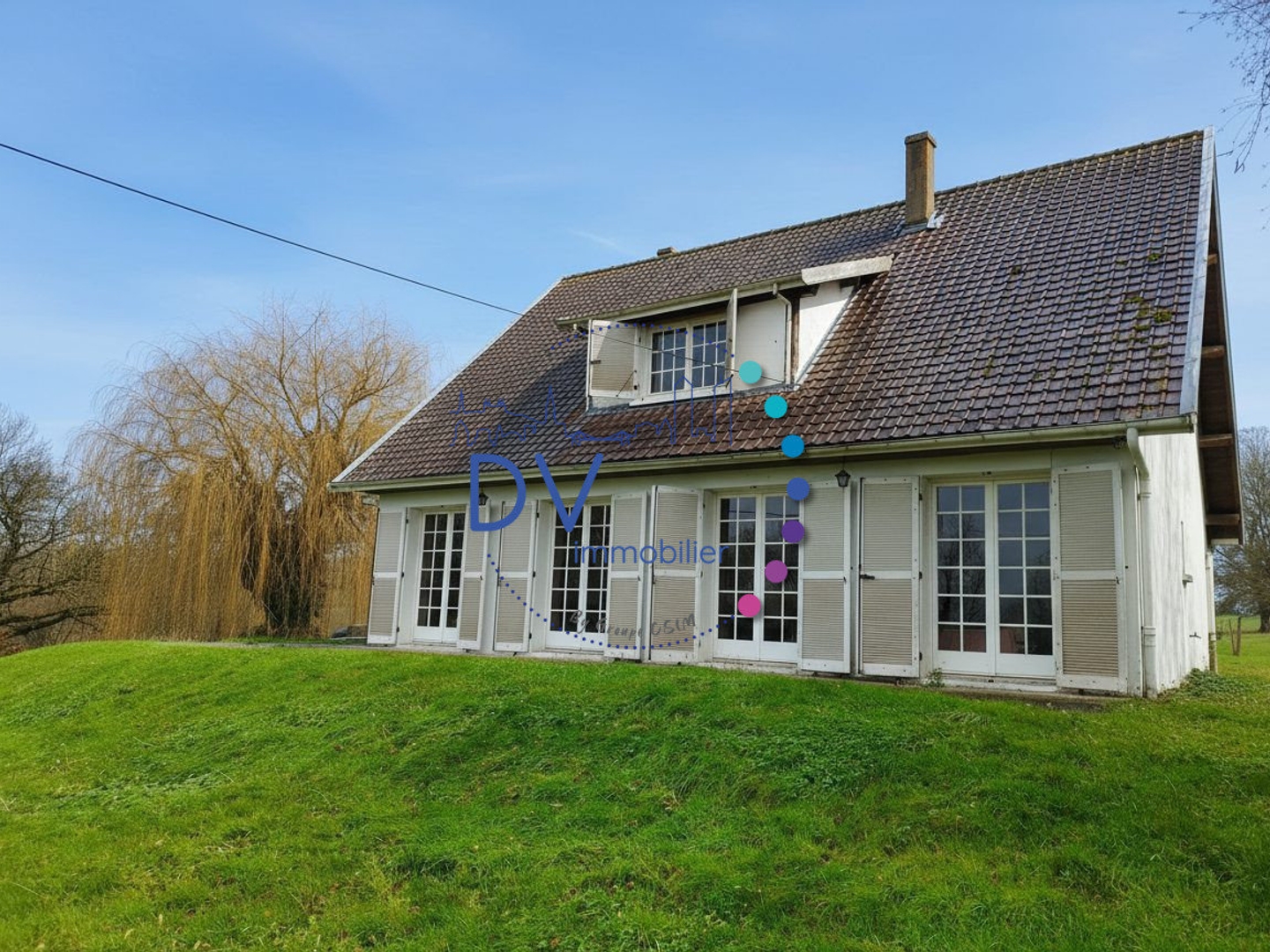 Maison à vendre - 9 pièces - 160m2 - Montceaux (01090)