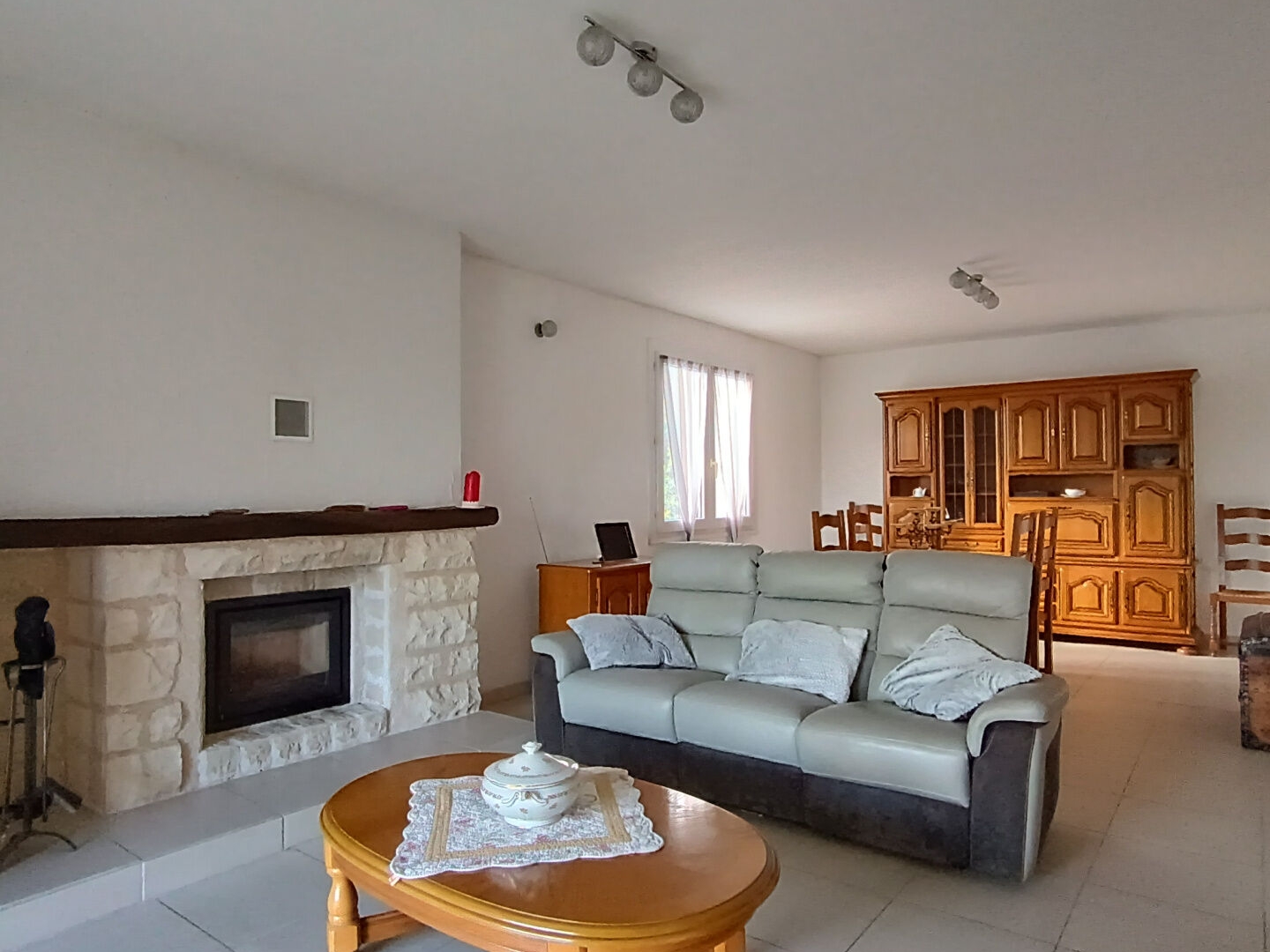 Maison à vendre - 5 pièces - 158m2 - Vairé (85150)