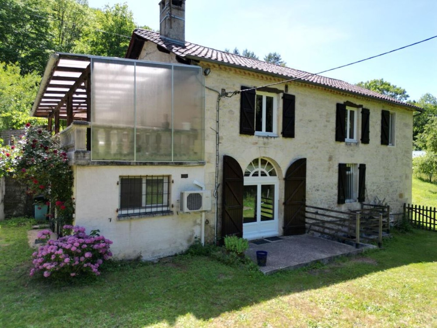 Maison à vendre - 4 pièces - 134m2 - La Bachellerie (24210)