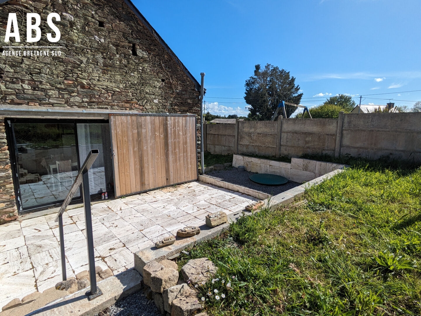 Maison à vendre - 2 pièces - 23m2 - Saint-Dolay (56130)