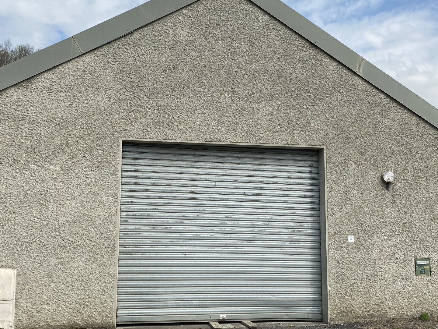 Parking / garage / box à vendre - 65m2 - Préchac (65400)