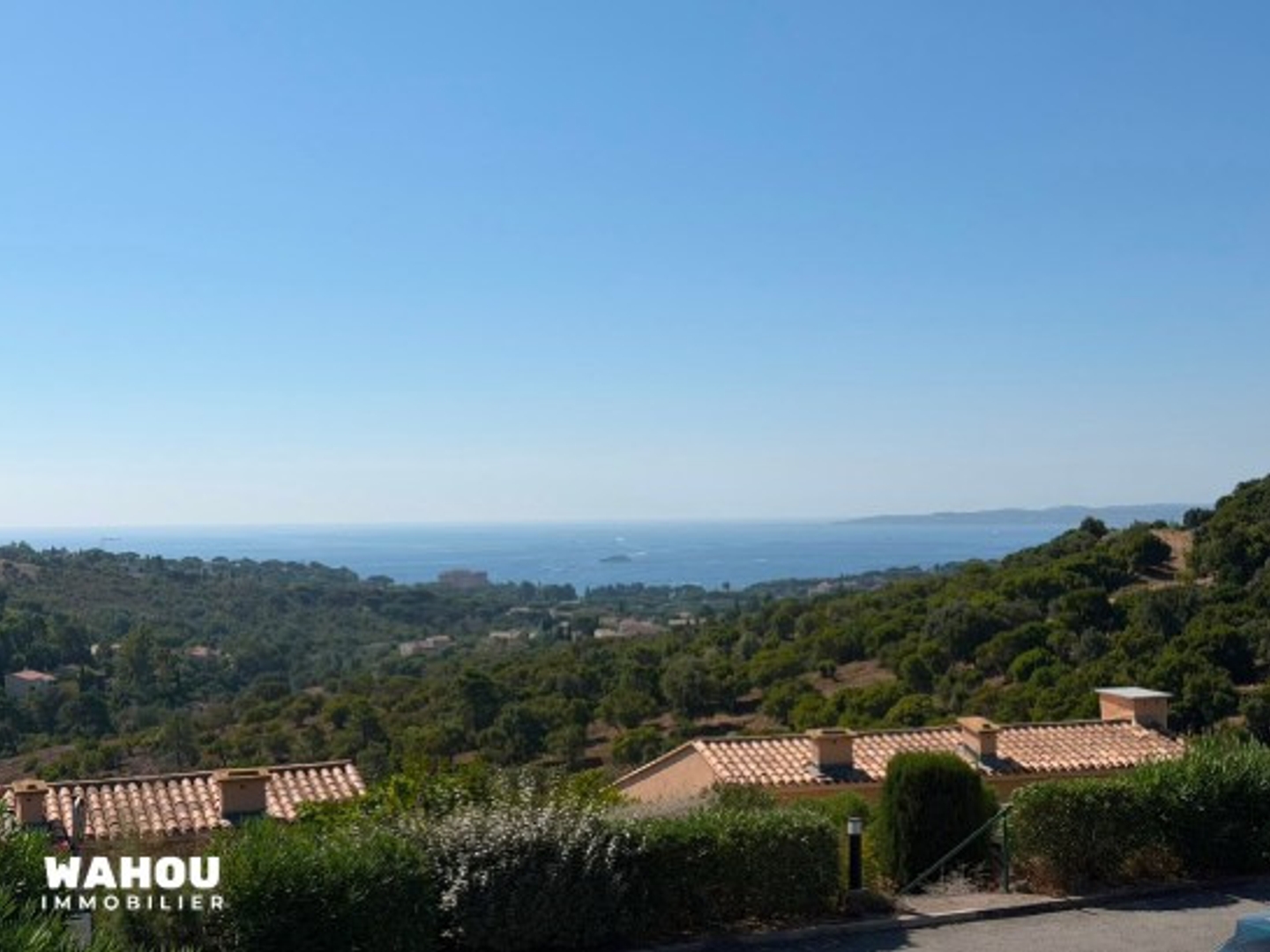 Appartement avec mezzanine et vue mer panoramique