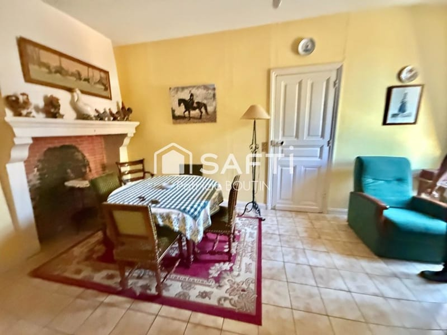 Maison à vendre - 9 pièces - 260m2 - Saint-Paul-En-Gâtine (79240)