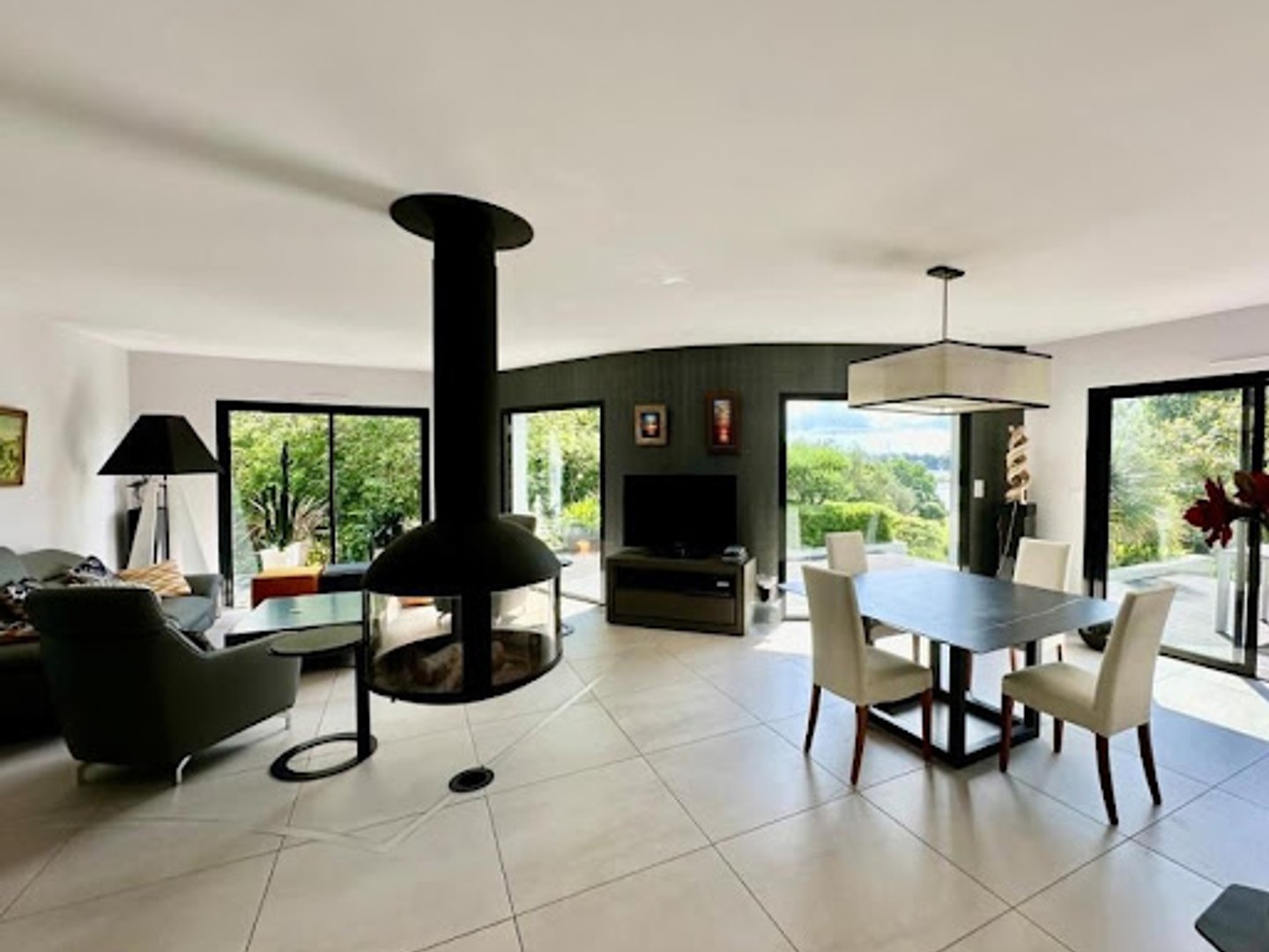 Maison à vendre - 5 pièces - 145m2 - Plouhinec (56680)