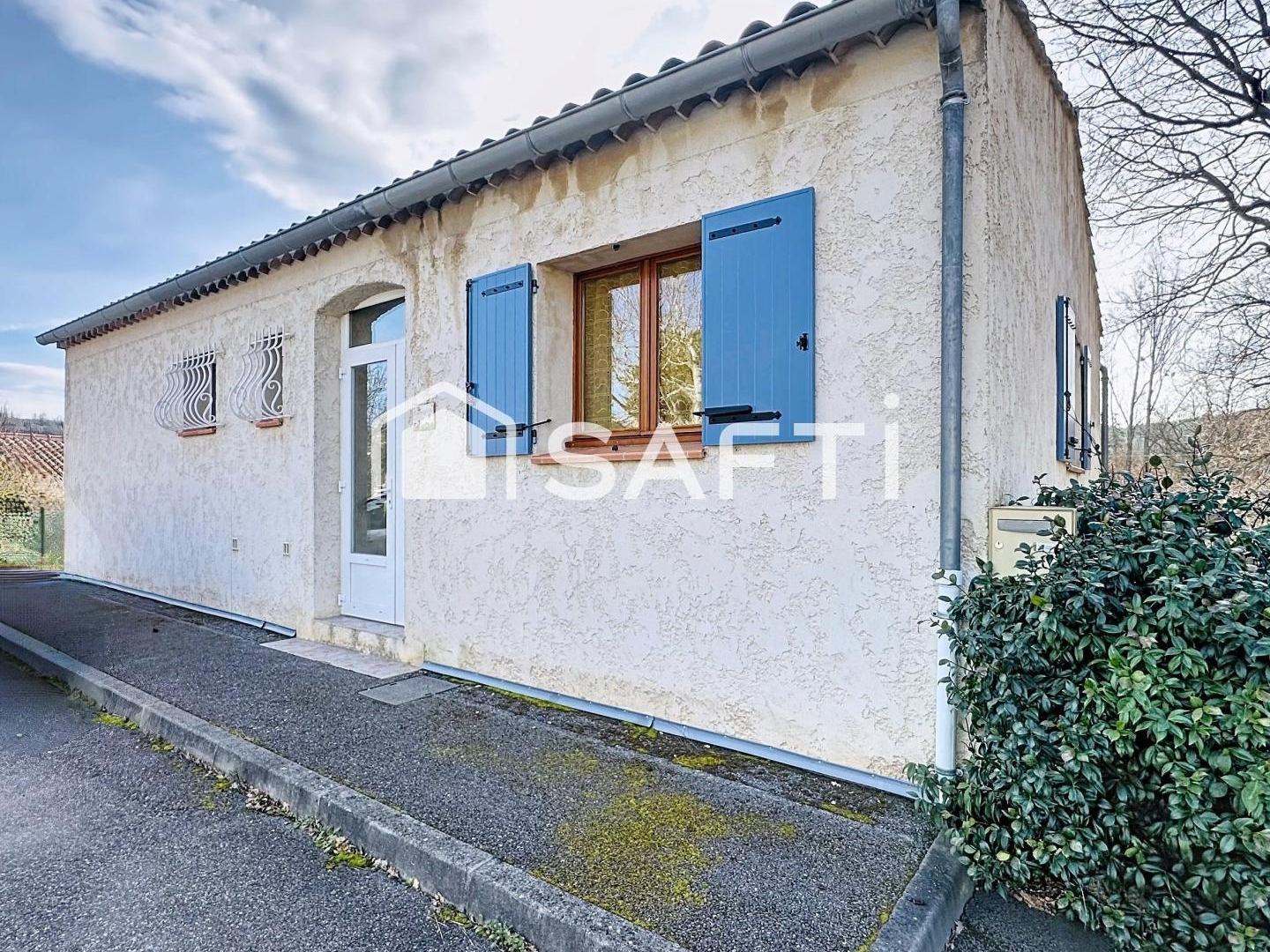 Maison à vendre - 4 pièces - 90m2 - Roumoules (04500)
