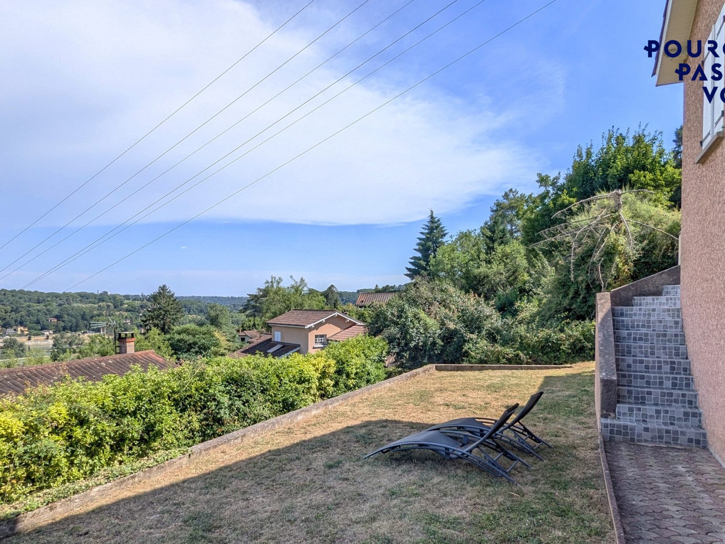 Maison à vendre - 6 pièces - 200m2 - Couzon-Au-Mont-D'or (69270)