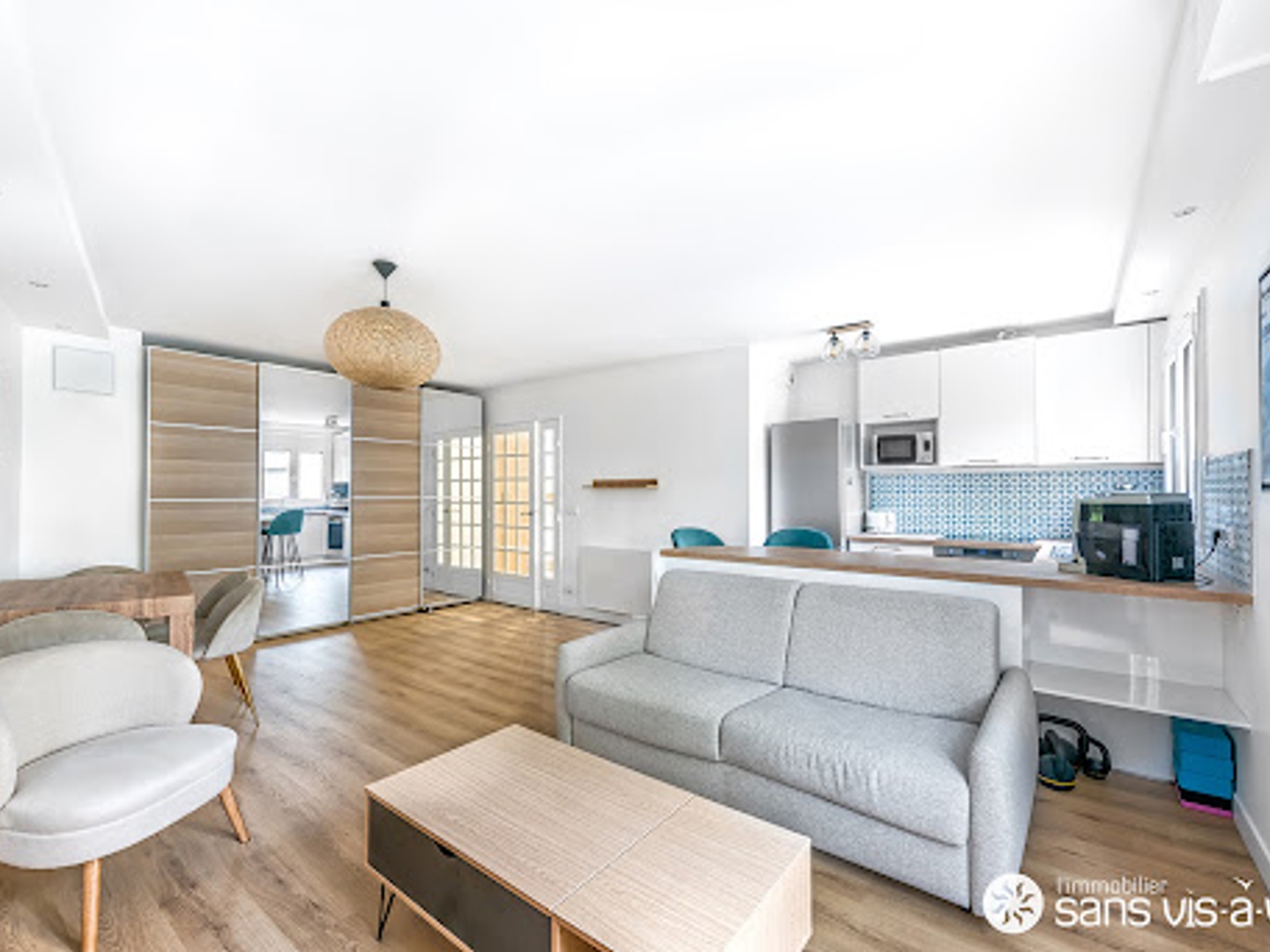 Appartement à vendre - 2 pièces - 53m2 - Paris 20e (75020)