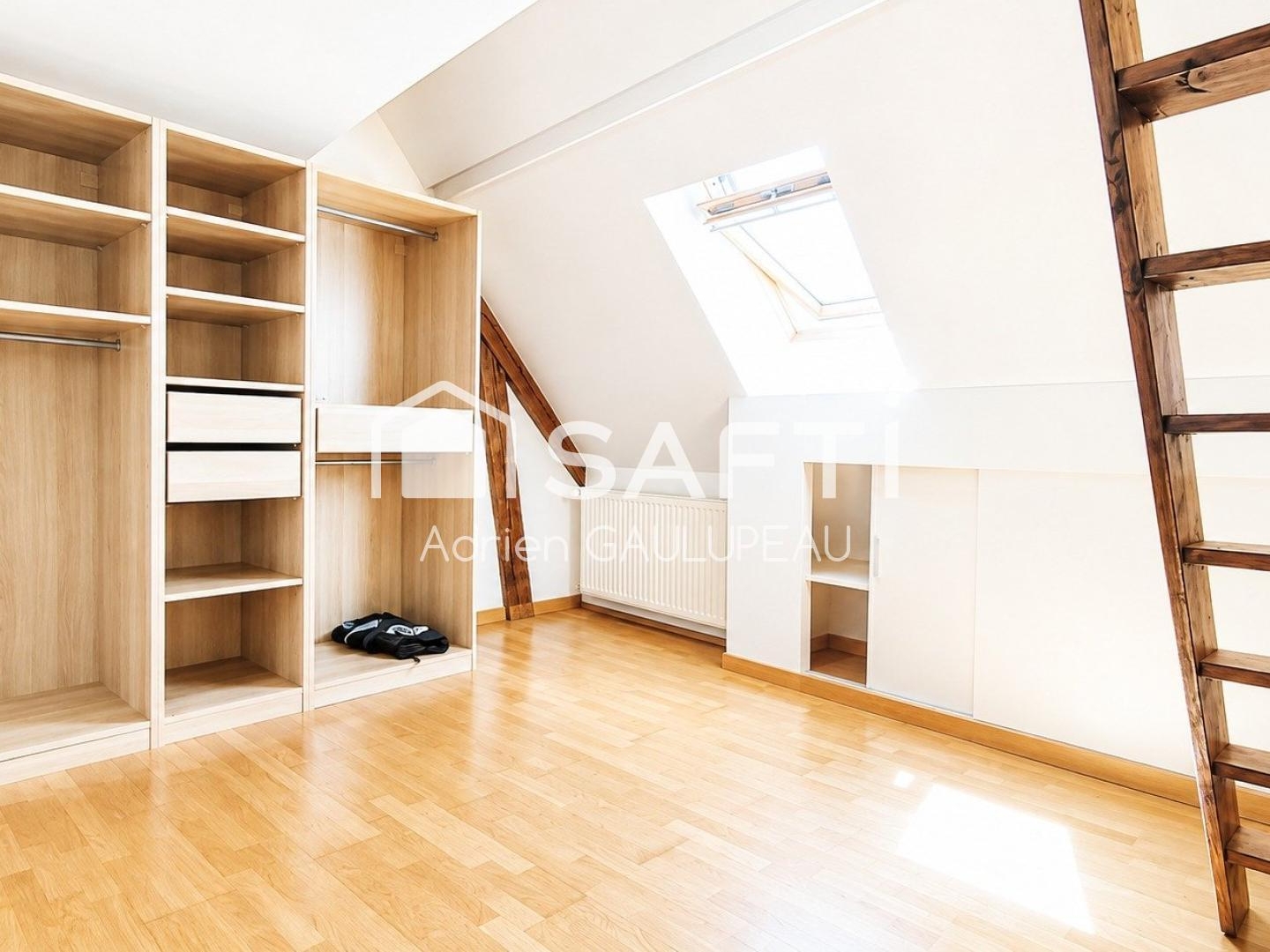 Appartement à vendre - 4 pièces - 98m2 - Coignières (78310)