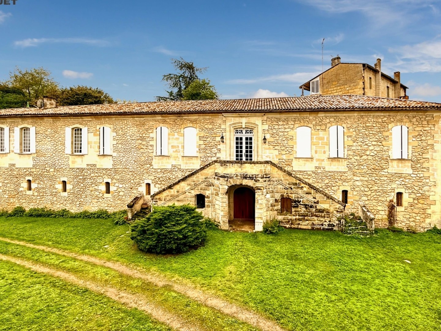 Propriété d'Exception en Bord de Dordogne